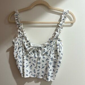 nwot cropped floral blouse